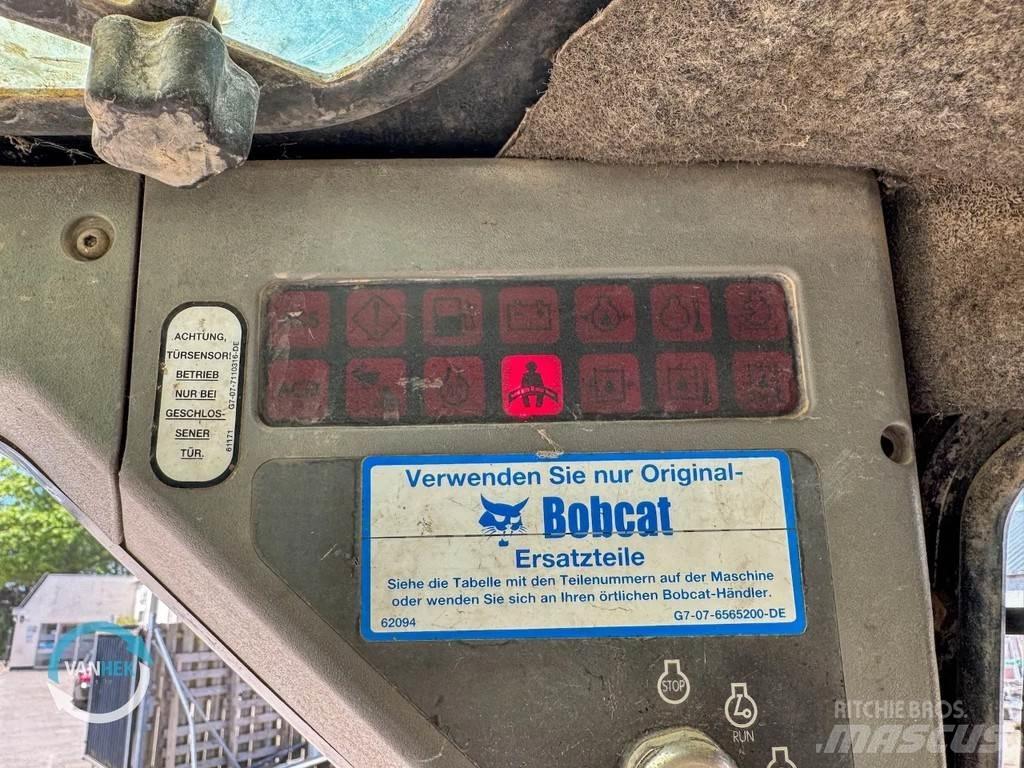 Bobcat S130 滑移装载机