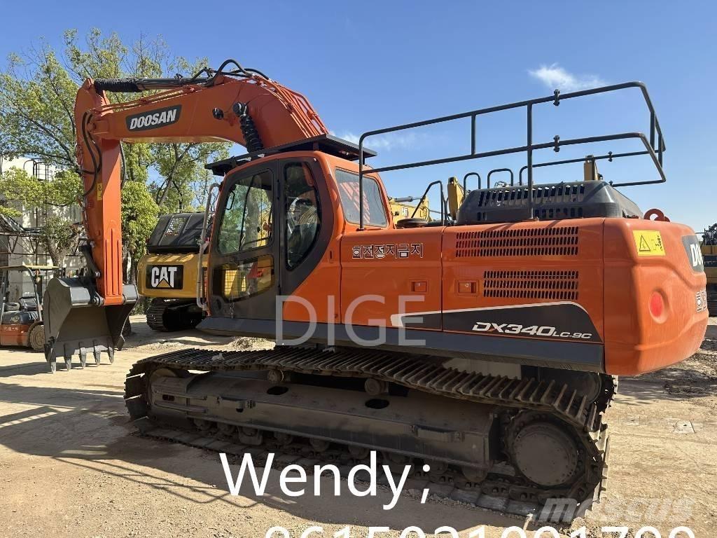 Doosan DX 340 中型挖掘机
