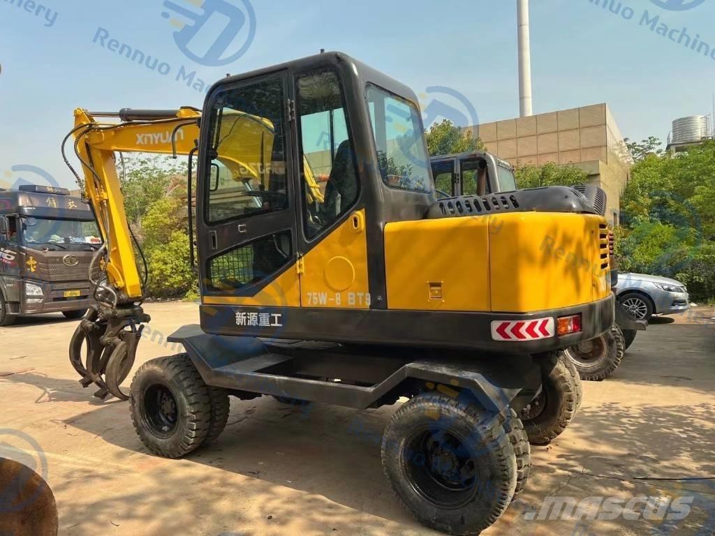Xinyuan XYB75 轮式挖掘机