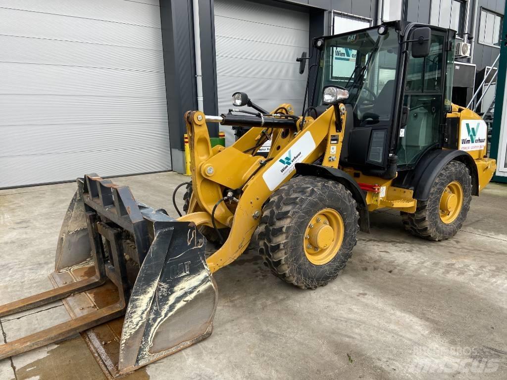 CAT 906 轮式装载机
