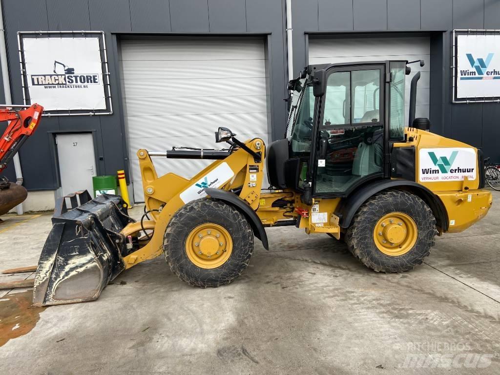 CAT 906 轮式装载机