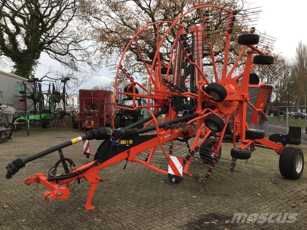 Kuhn GA 8731 料堆整形机