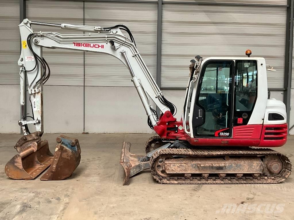 Takeuchi TB 290 中型挖掘机