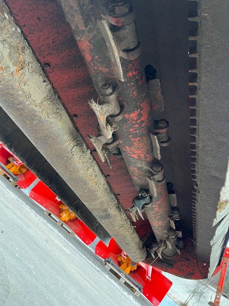 Maschio Corazza 230 牧场割草机和切顶器