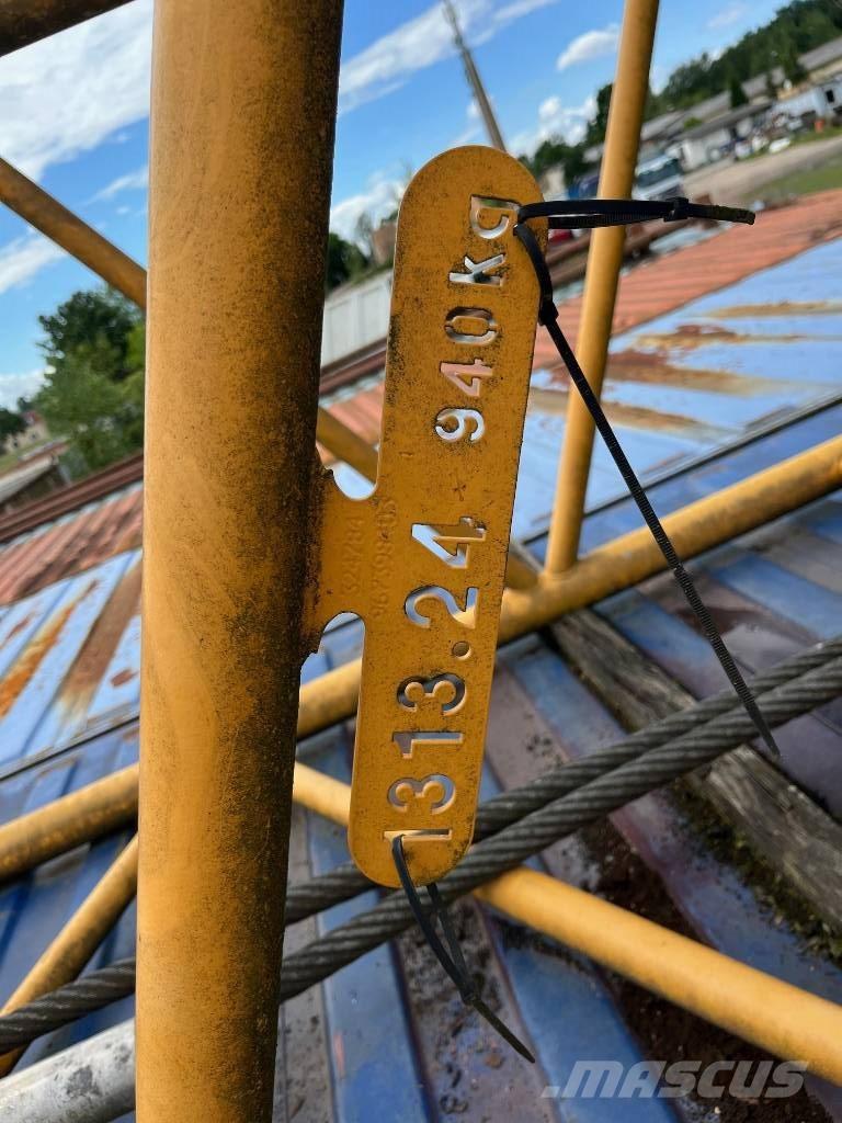 Liebherr HS 875 HD 履带起重机