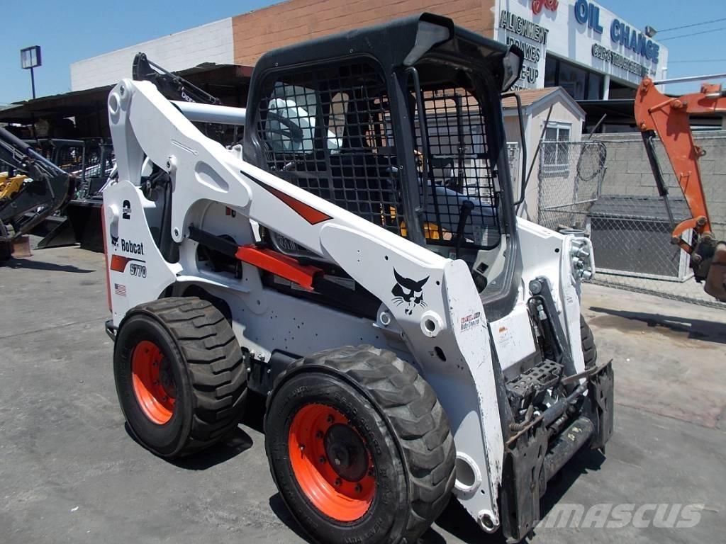 Bobcat S770 滑移装载机