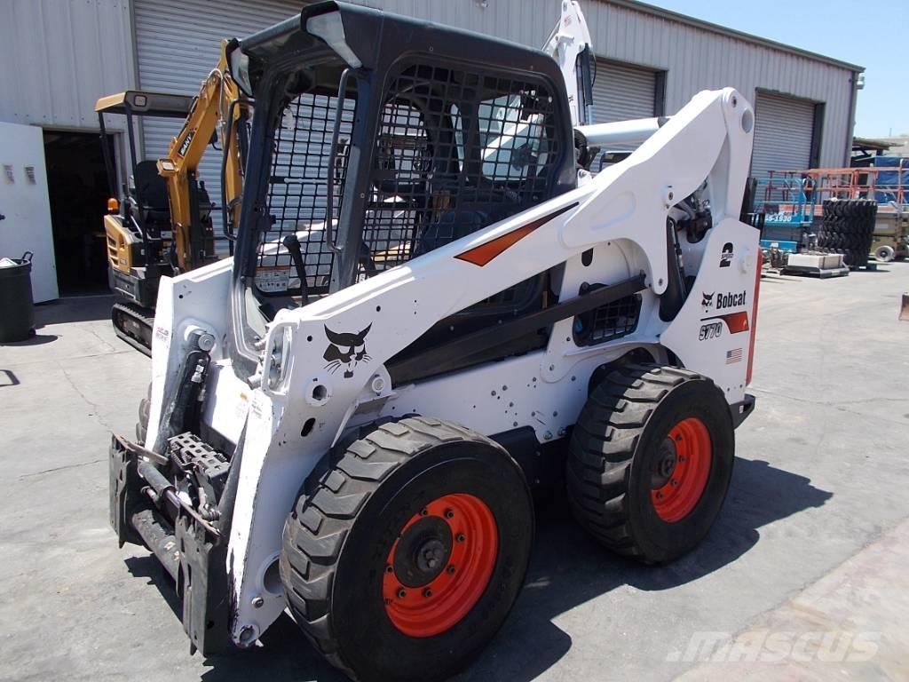 Bobcat S770 滑移装载机