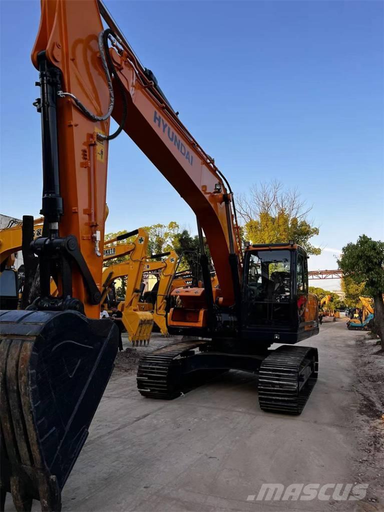 Hyundai 220LC-9S 履带挖掘机