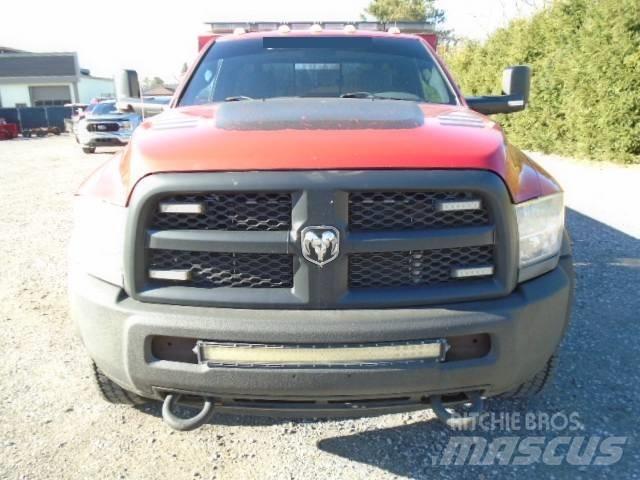Dodge Ram 5500 救援车
