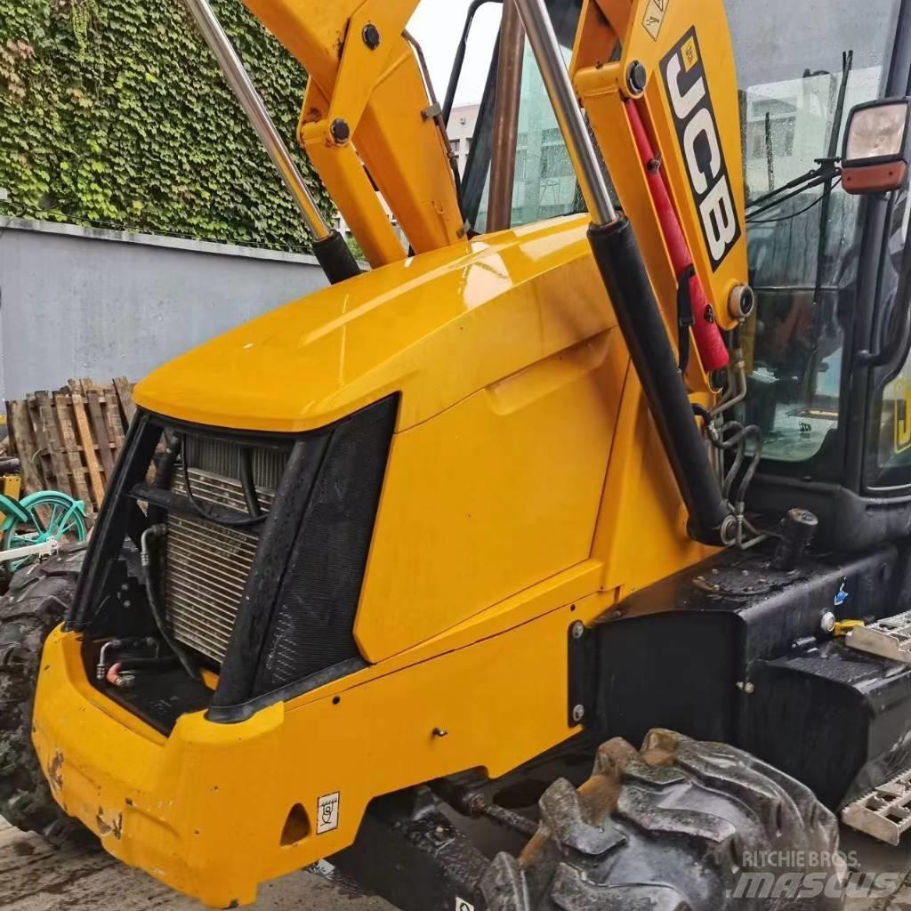 JCB 3 CX 反铲装载机