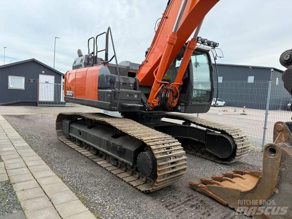 Hitachi ZX 300 LC-6 履带挖掘机