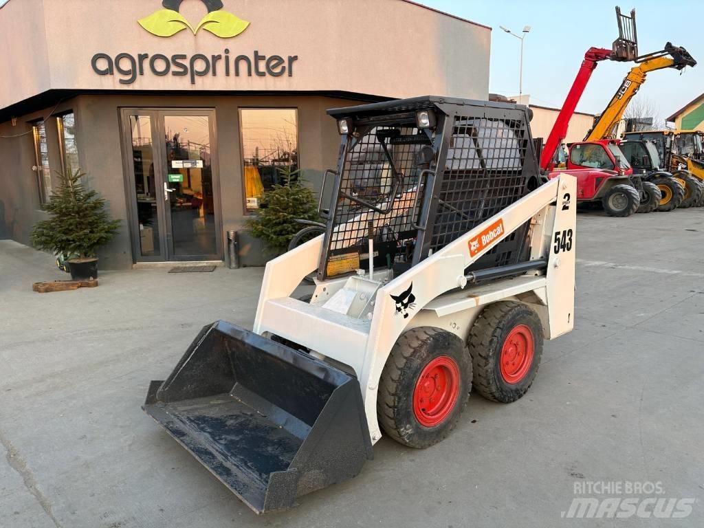 Bobcat 543 滑移装载机