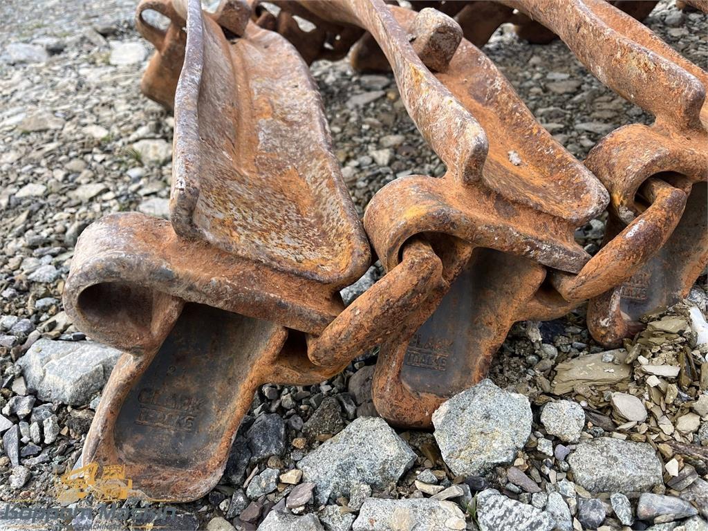 Clark ATF 600x26,5 履带、链条和底盘