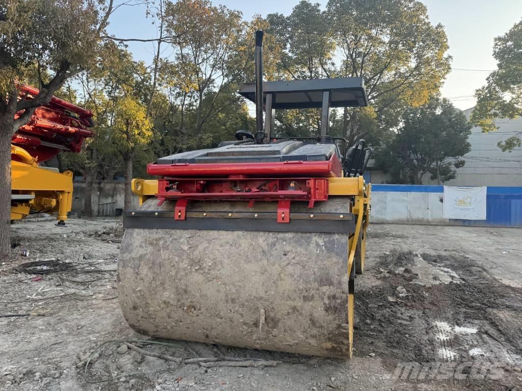 Dynapac CC 522 双轮压路机