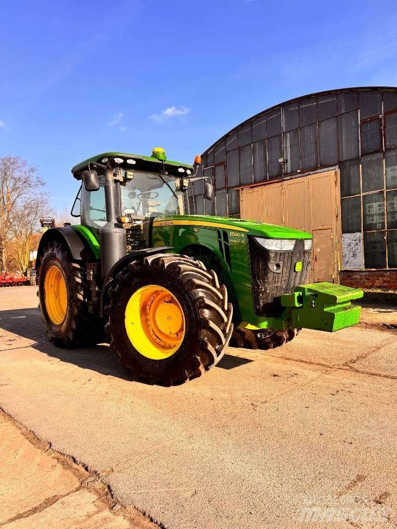 John Deere 8320 R 拖拉机/农用车