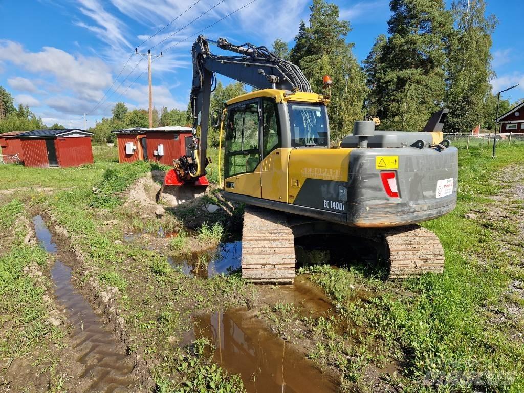 Volvo EC140DL 履带挖掘机