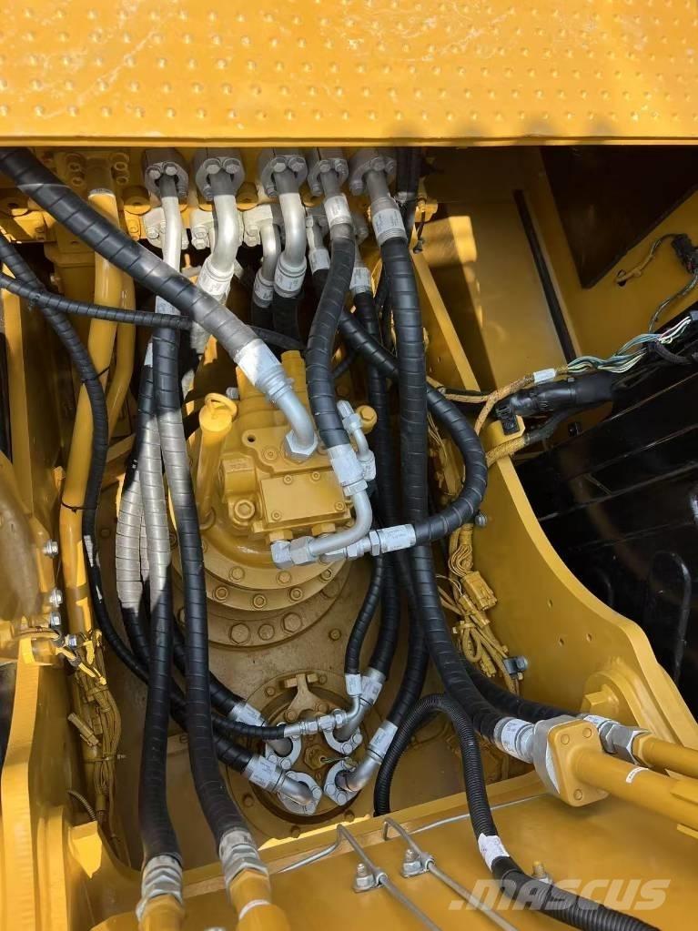 CAT 320GC 履带挖掘机