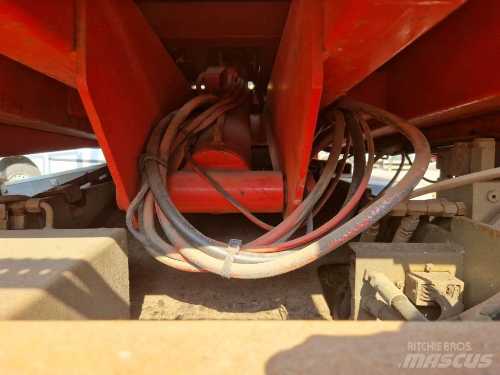 JLG 3369 LE 剪叉式升降机