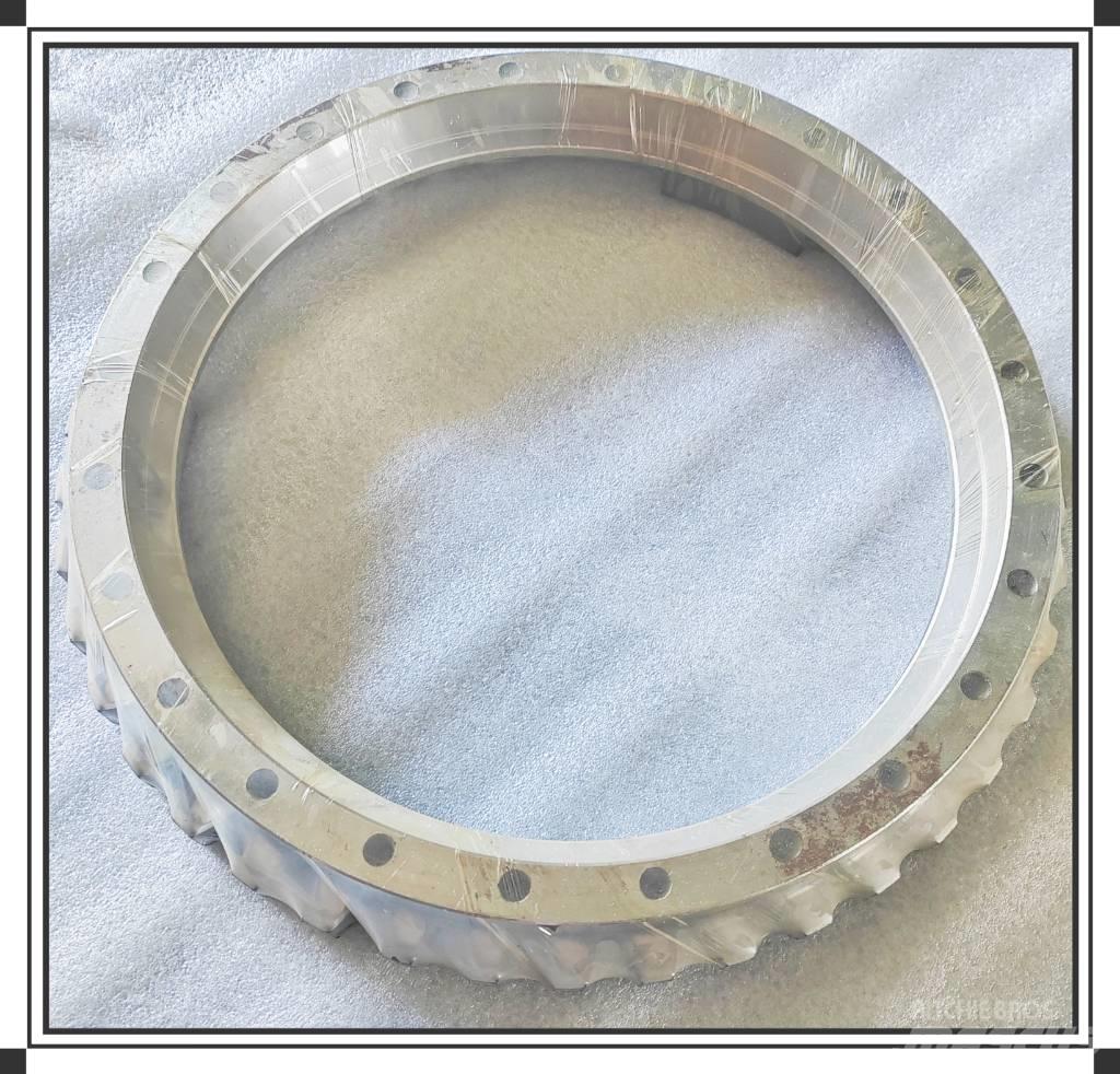 CLAAS Toothed rim 传动装置