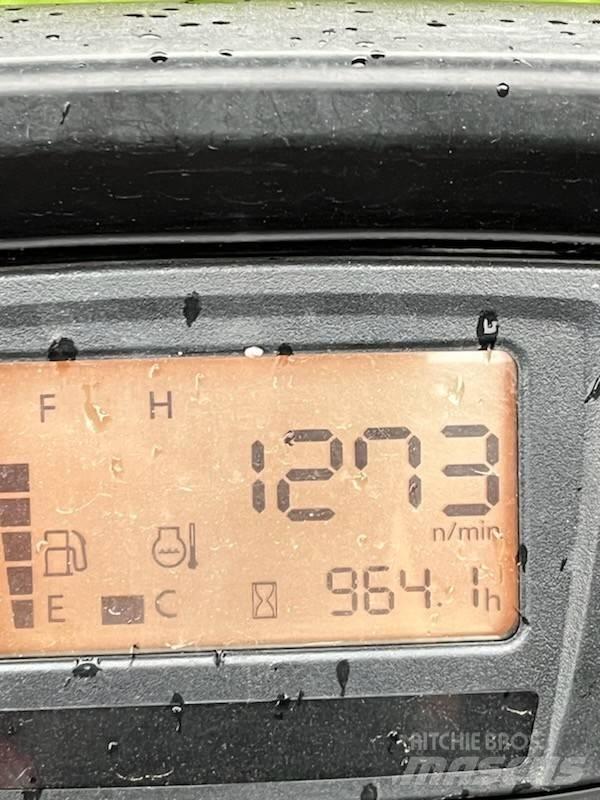 Kubota F 3890 骑乘式割草机