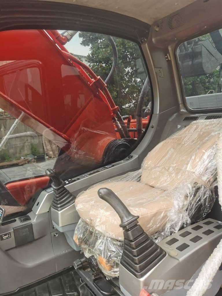 Doosan DX 300 LC 履带挖掘机