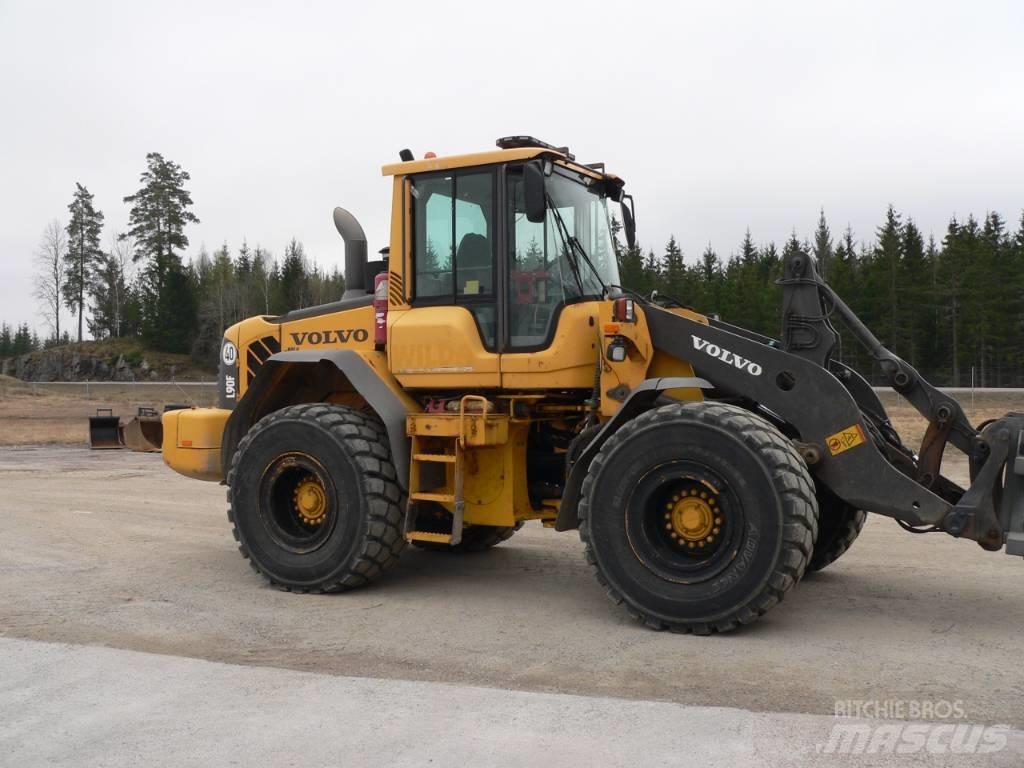 Volvo L 90 F 轮式装载机