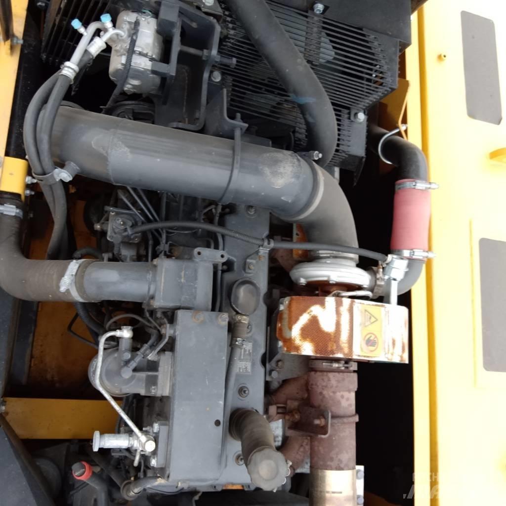 Komatsu PC 360-7 履带挖掘机
