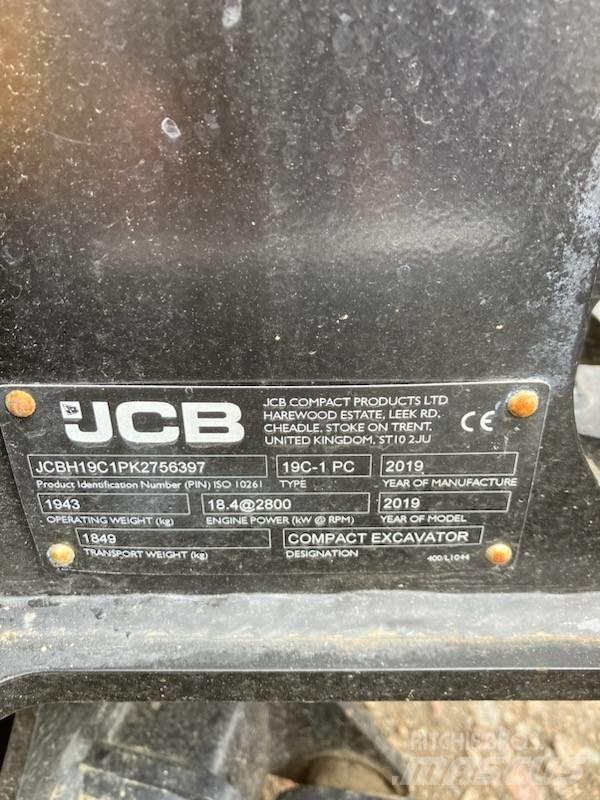 JCB 19 C-1 小型挖掘机