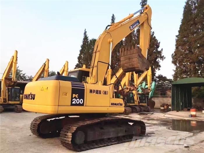 Komatsu PC 200-7 履带挖掘机