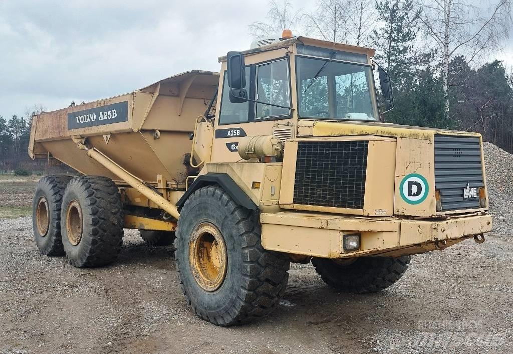 Volvo BM A 25 B 铰接式自卸车