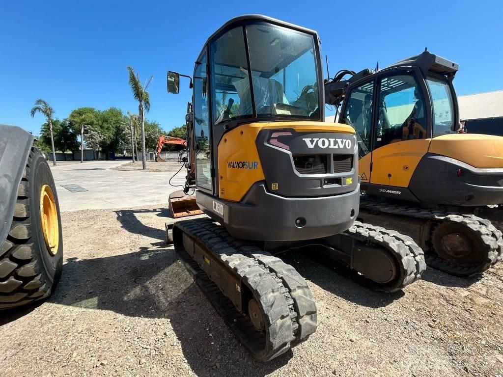 Volvo ECR 50 D 小型挖掘机