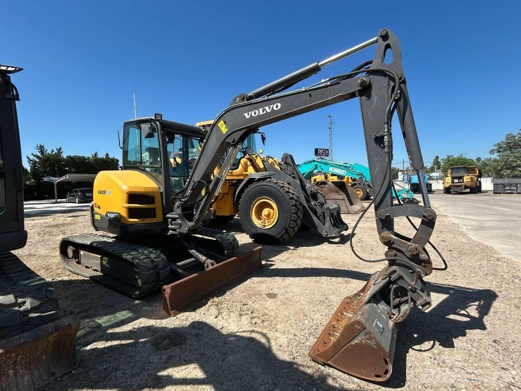 Volvo ECR 50 D 小型挖掘机