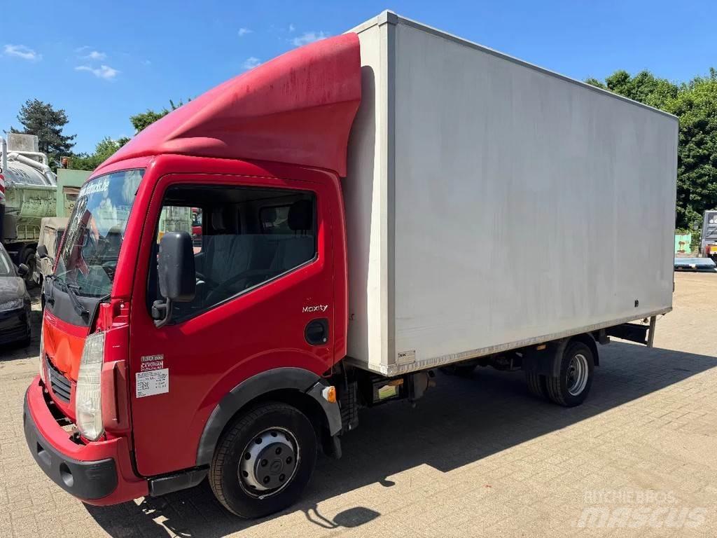 Renault Maxity 130 其他