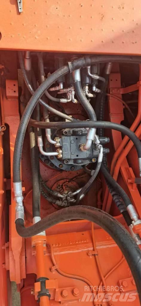 Doosan 300-7 履带挖掘机