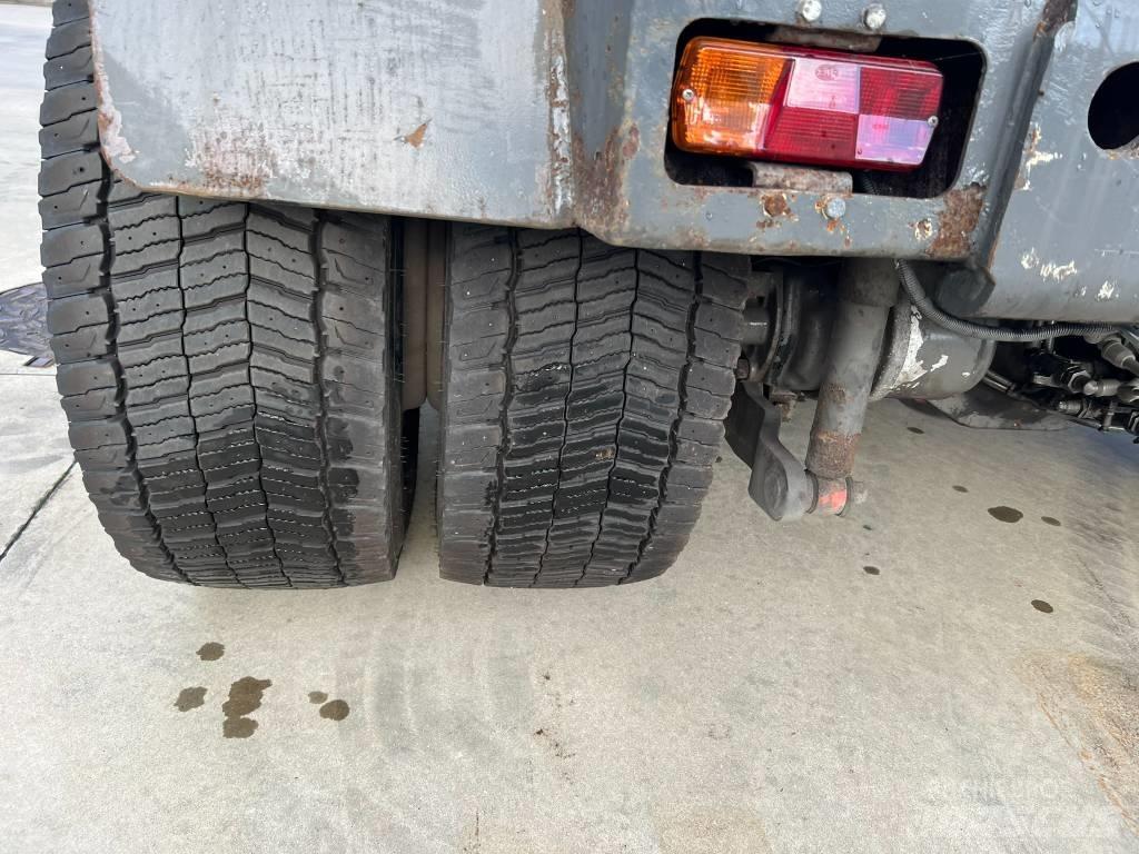 Terberg RT222 码头牵引车