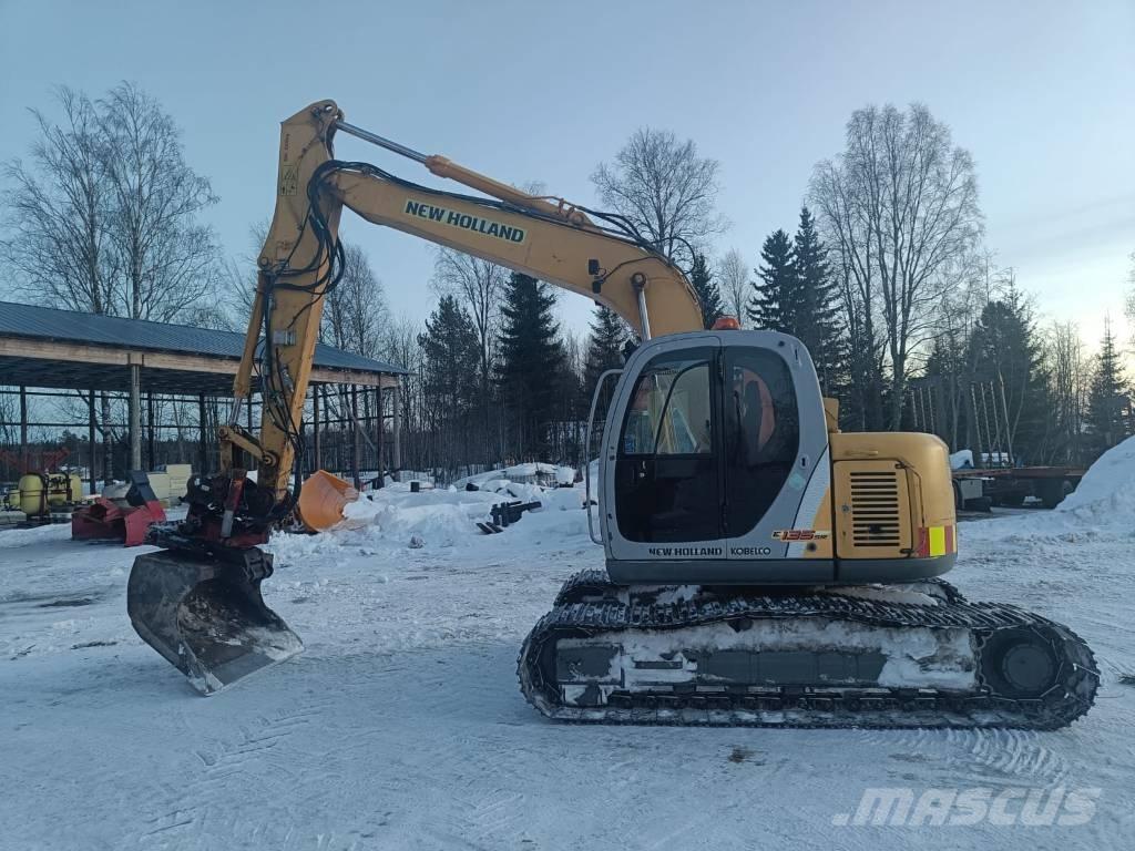 New Holland 135 SR 履带挖掘机