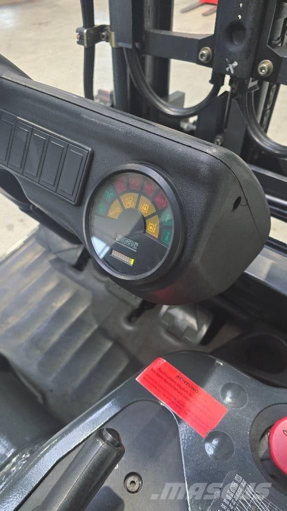 Linde E 16 C 电动叉车