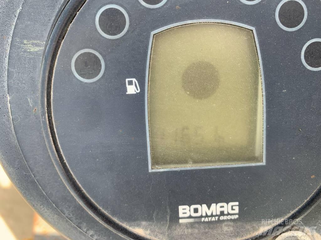 Bomag BW 100 AD-4 双轮压路机