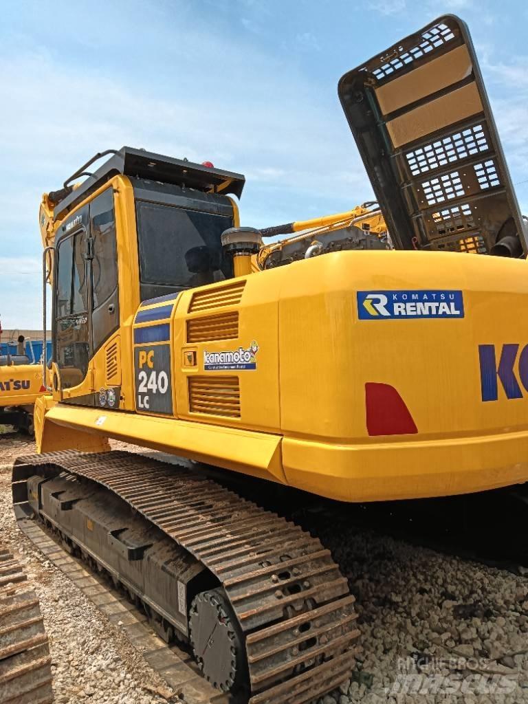 Komatsu PC 240 履带挖掘机