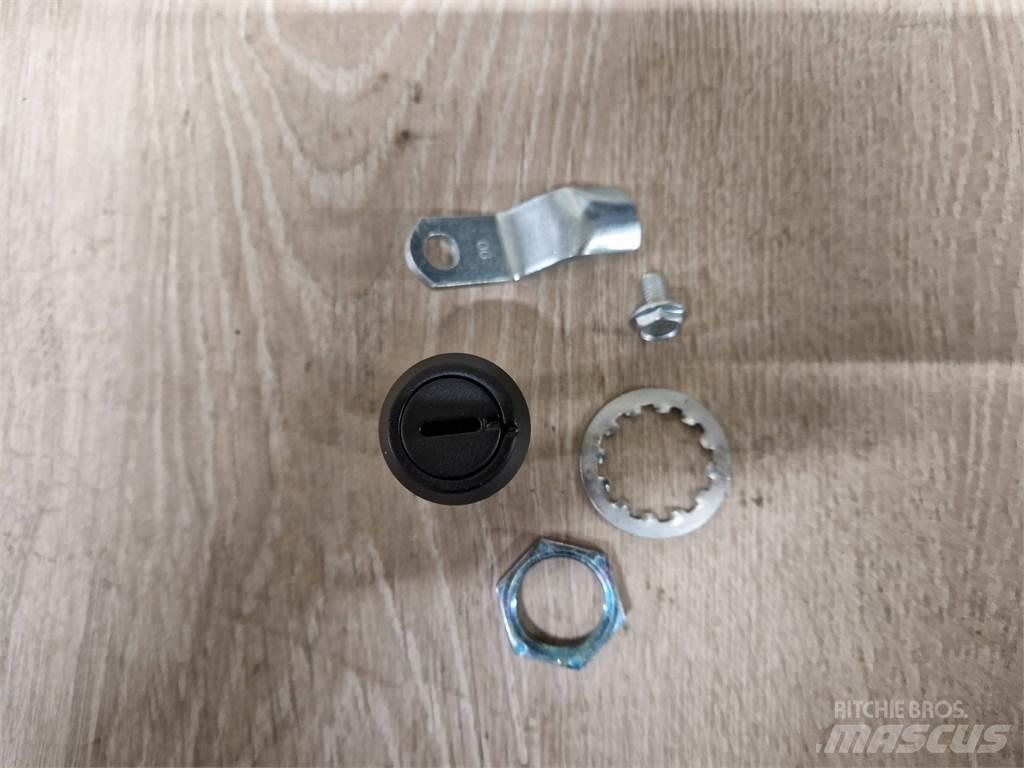 Eco Log 7006320 驾驶室与内部