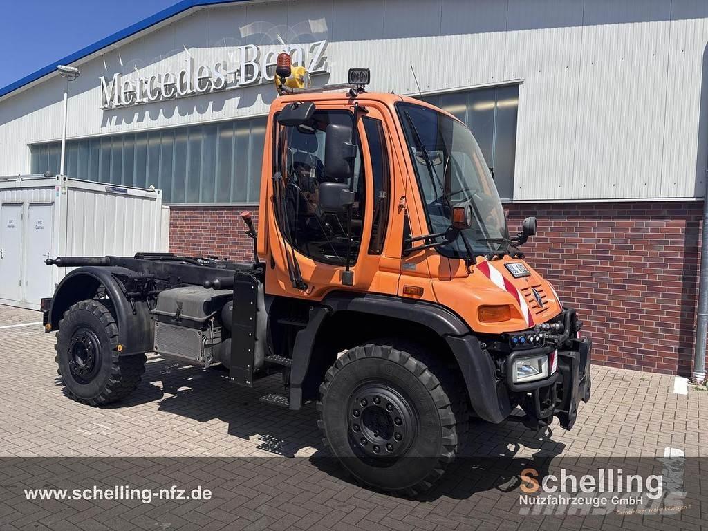 Mercedes-Benz U500 其他货车