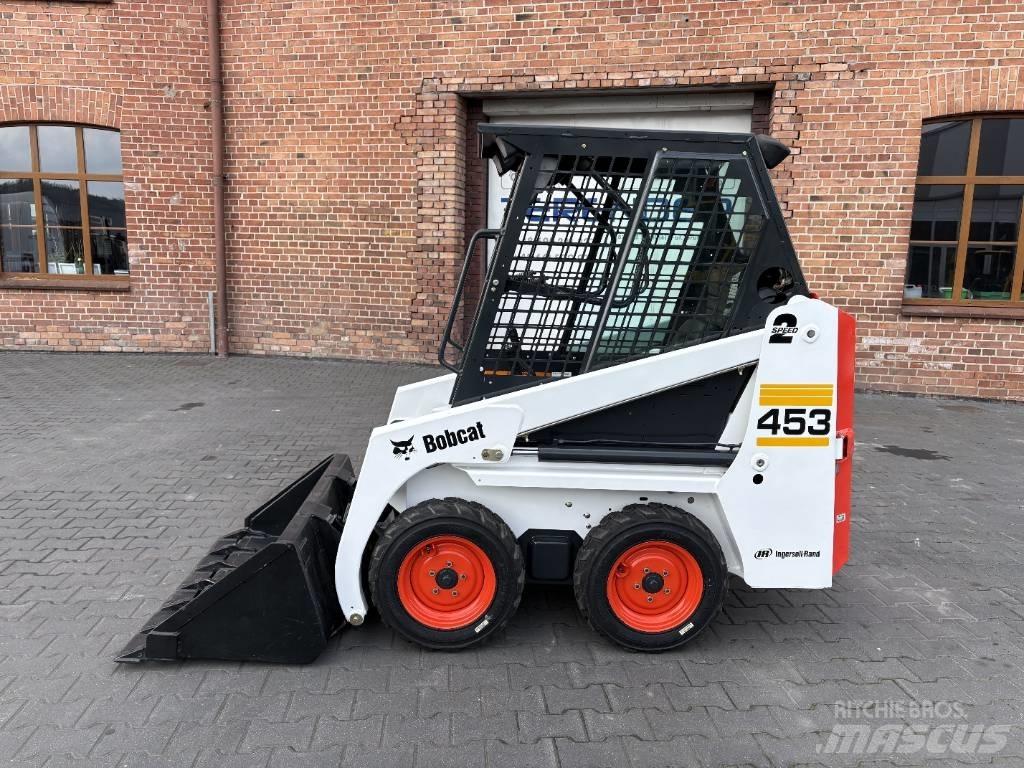 Bobcat 453 滑移装载机
