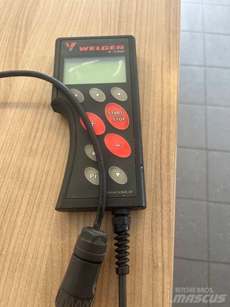 Welger D 6060 方捆打捆机