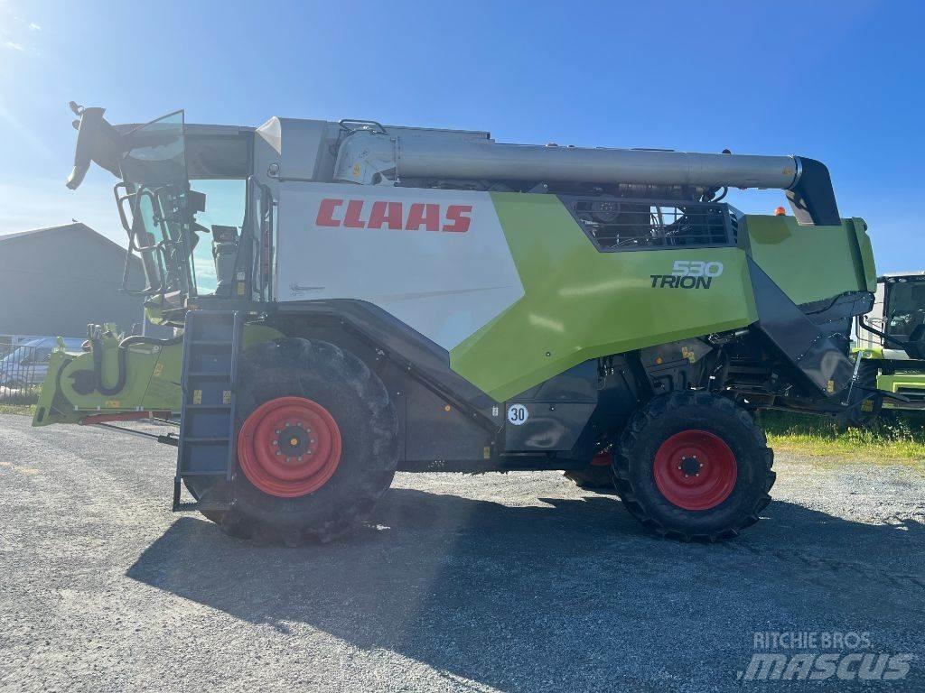CLAAS Trion 联合收割机