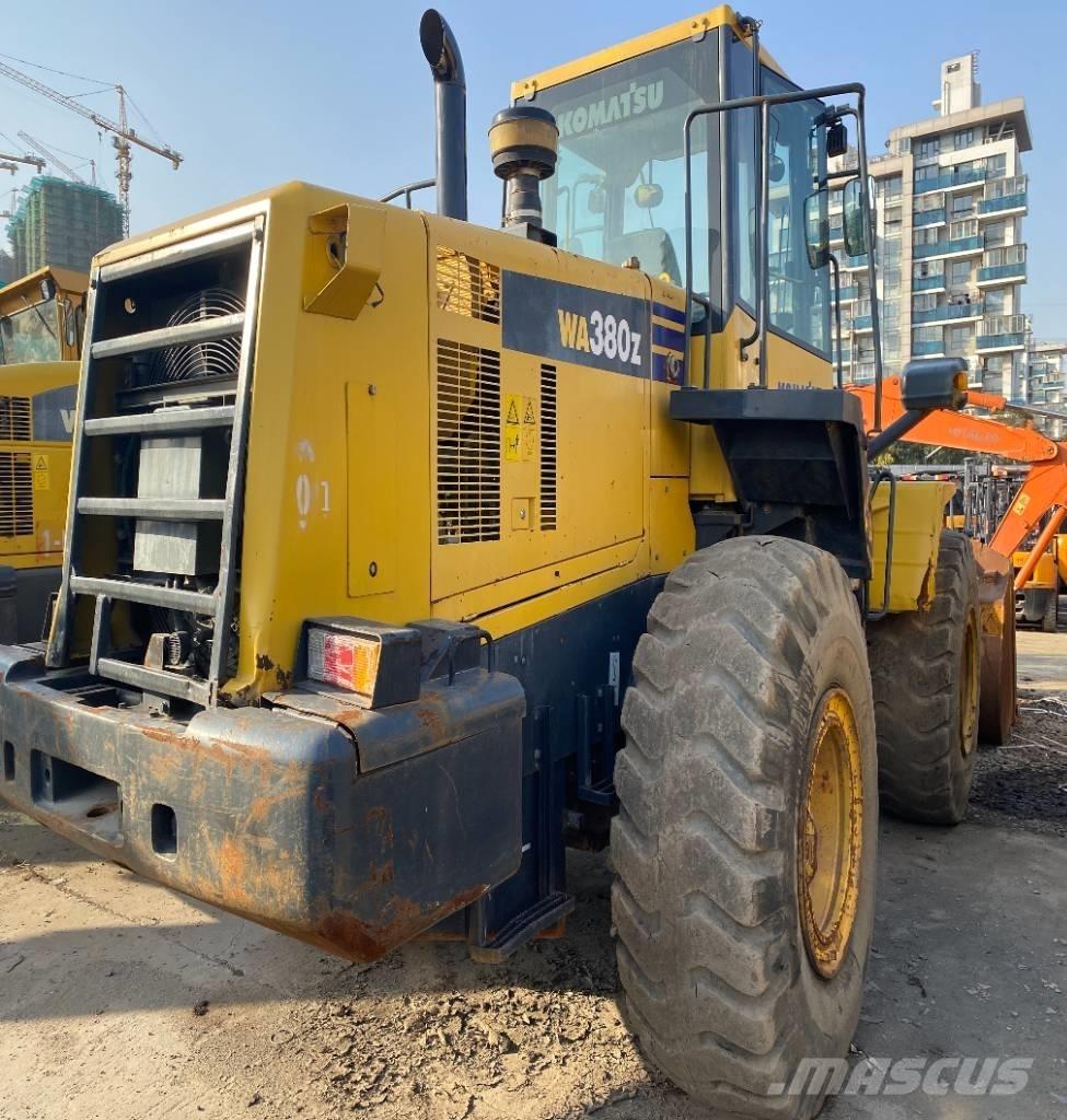 Komatsu WA 380-3 轮式装载机