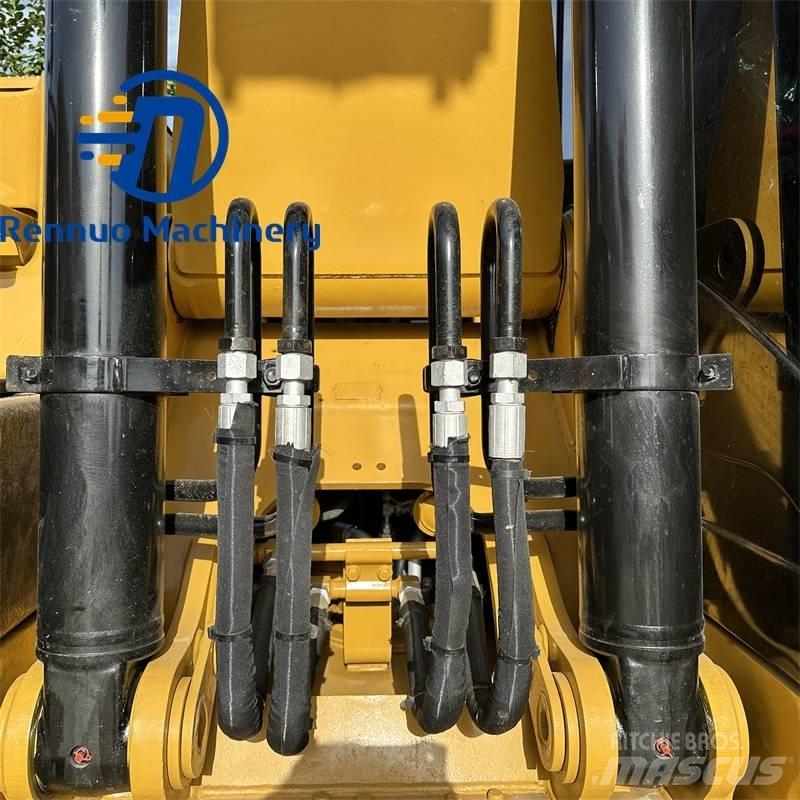 CAT 320D2 履带挖掘机