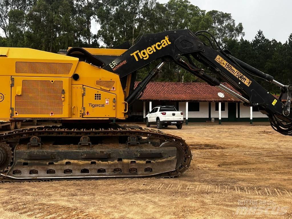 Tigercat 845D 收割机