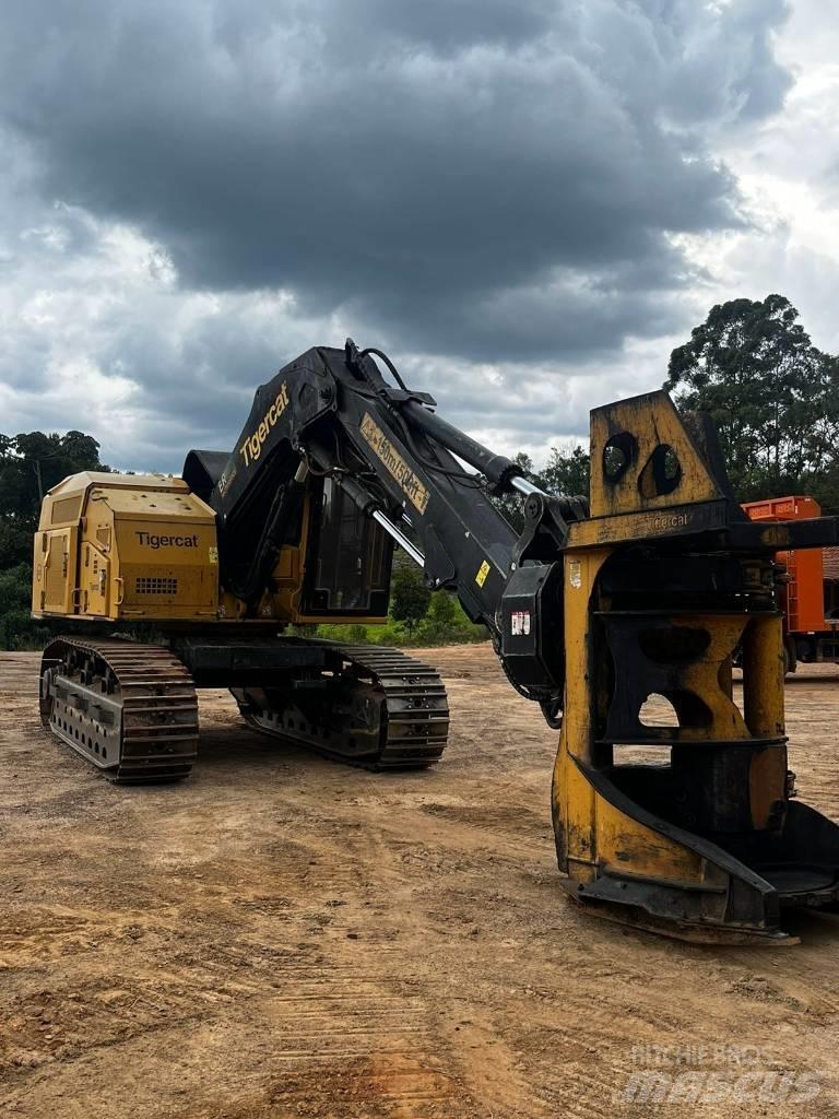 Tigercat 845D 收割机