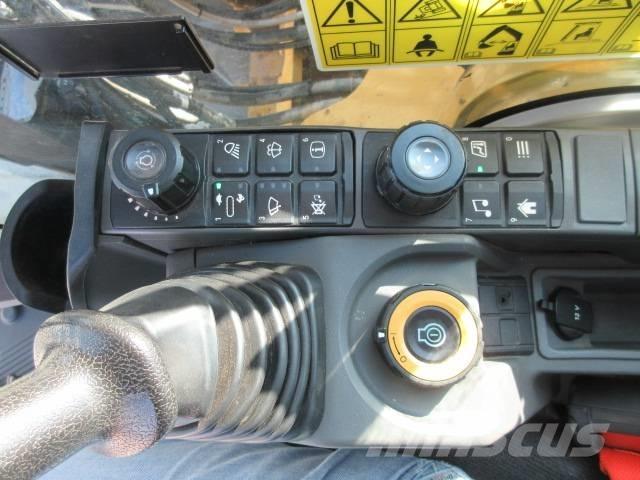 CAT 320 GC 履带挖掘机