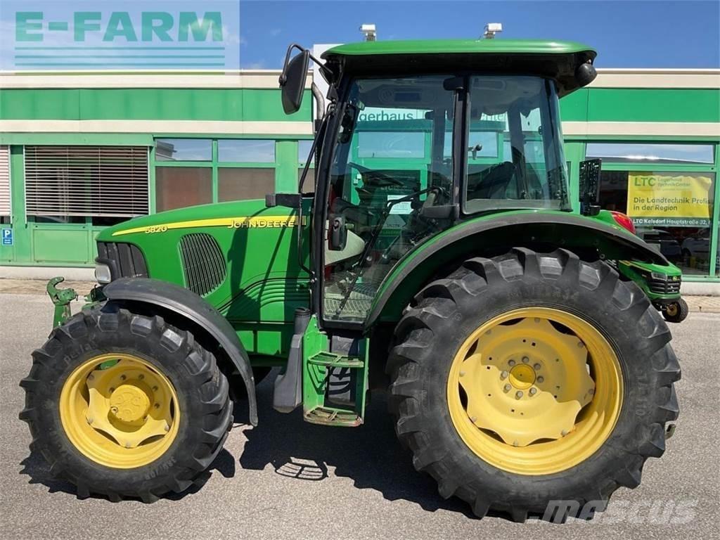 John Deere 5820 拖拉机/农用车